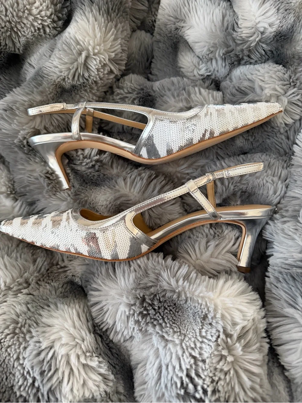 Michael Kors Silver Sequin Slingback Pointed-Toe Kitten Heels Size 9.5 $70 BNIB